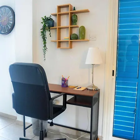 Kapparis Avenue Паралимни